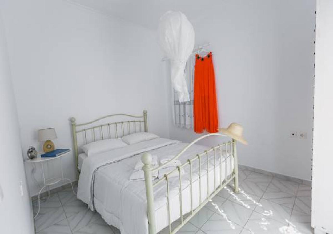 Geomare Beach House Monolithos Eksteriør bilde