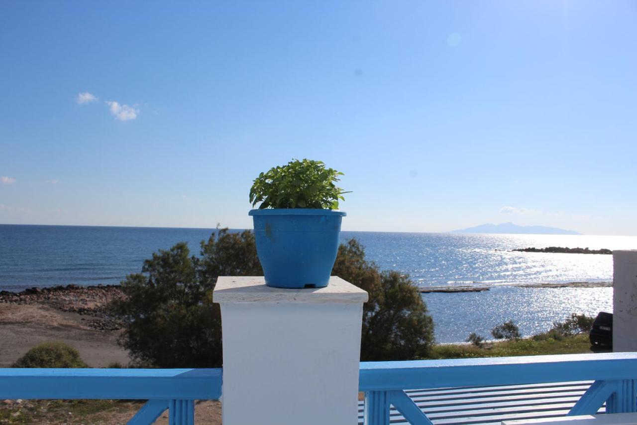 Geomare Beach House Monolithos Eksteriør bilde